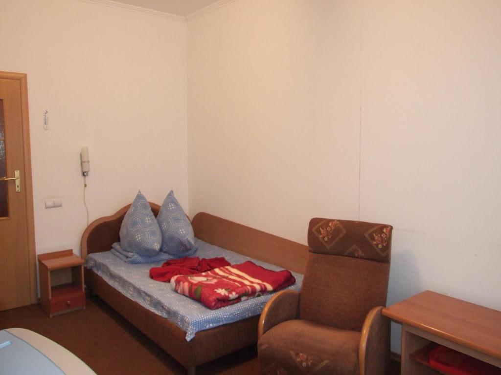 Sanatoriy Kristall Truskavets Ruang foto